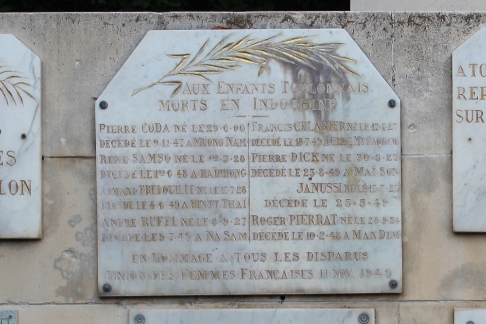 Oorlogsmonument Toulon #2