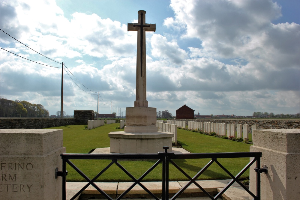 Commonwealth War Cemetery Solferino Farm #1