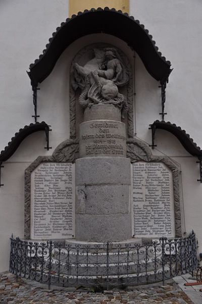 War Memorial Zell an der Pram Church