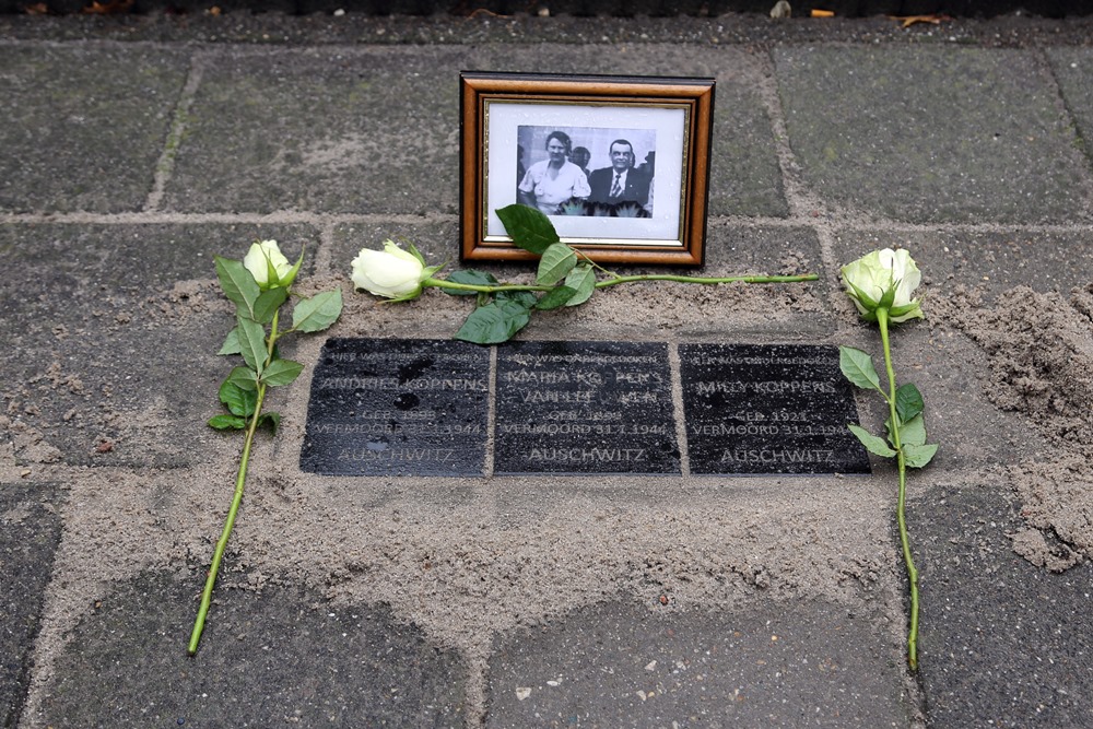 Memorial stones Koppens Family #3