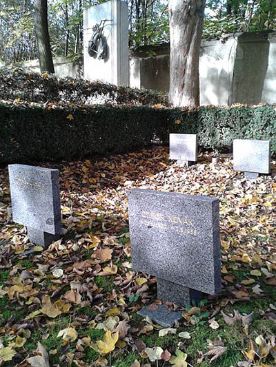 Symbolic Graves Victims Communism #2