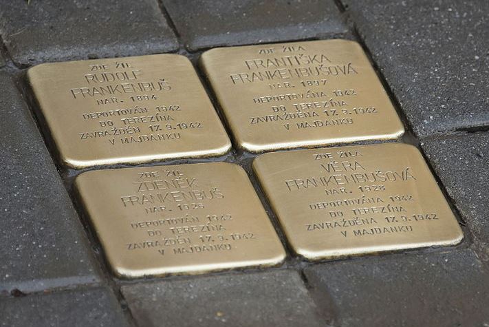 Stolpersteine Senožaty 82