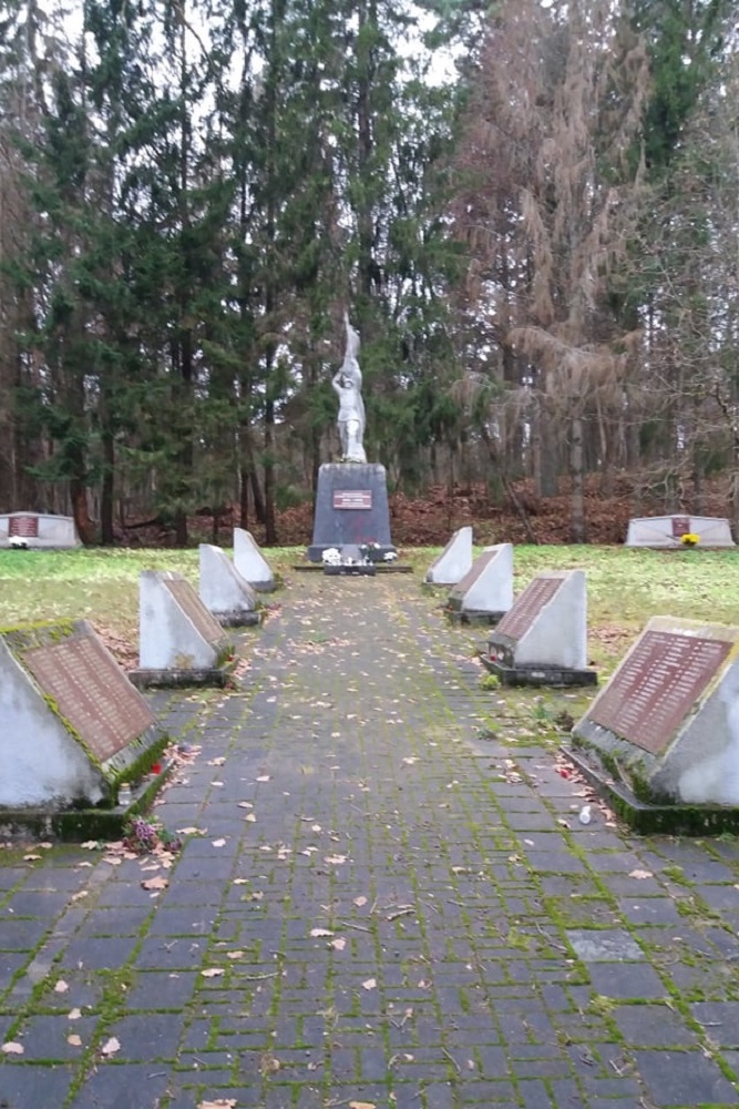 Sovjet Oorlogsbegraafplaats Bubiai #3