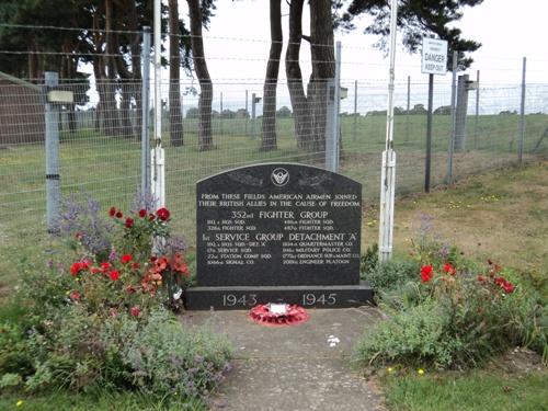 Memorial 352nd Fighter Group