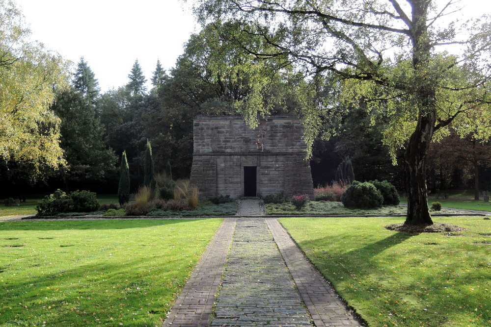 Duitse Oorlogsbegraafplaats Kleve-Dönsbrügger Heide #3