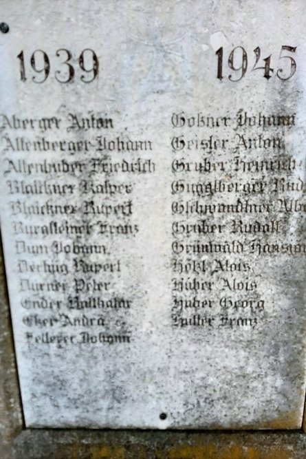 Oorlogsmonument St. Georgen #2