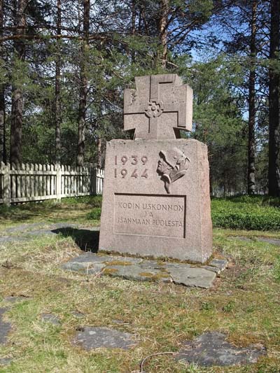 Finse Oorlogsbegraafplaats Inari #2