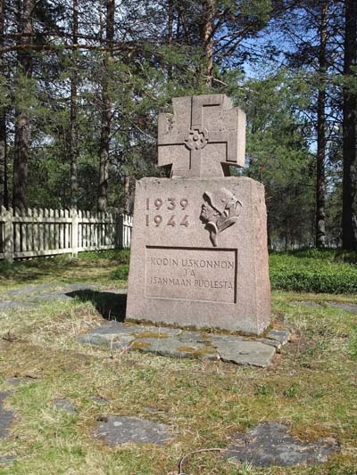 Finnish War Cemetery Inari #2