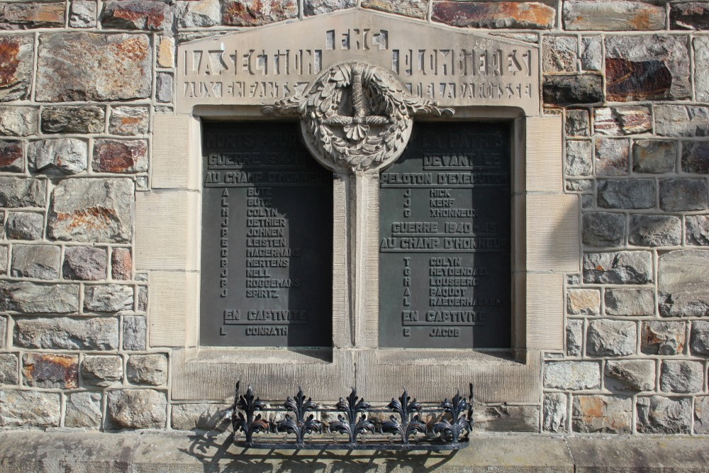 Oorlogsmonument Plombières #2