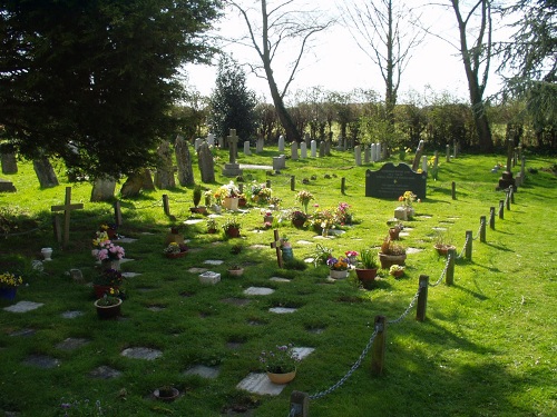 Oorlogsgraf van het Gemenebest St James Churchyard