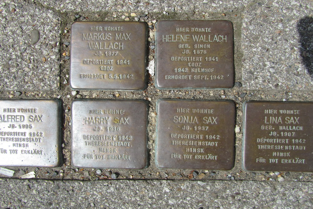 Stumbling Stones Häuschensweg 30