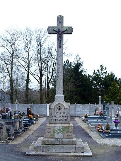 Oorlogsmonument Bourgbarré #1