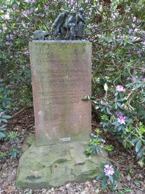 Refugees Memorial Enschede #5