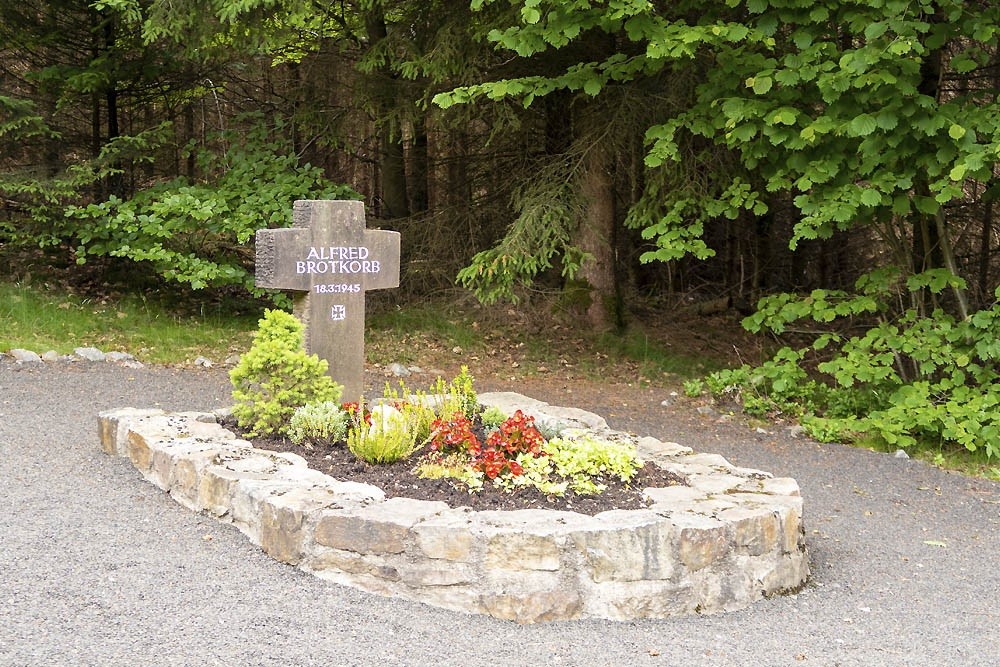 German War Grave Thalfang #1