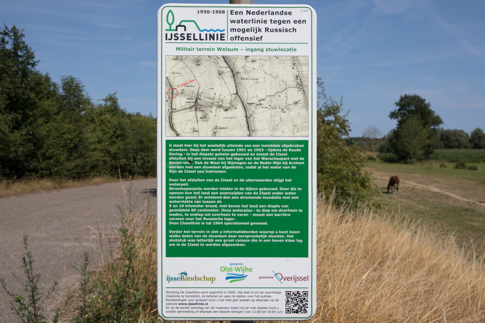 Information Sign Former Weir IJssellinie #1