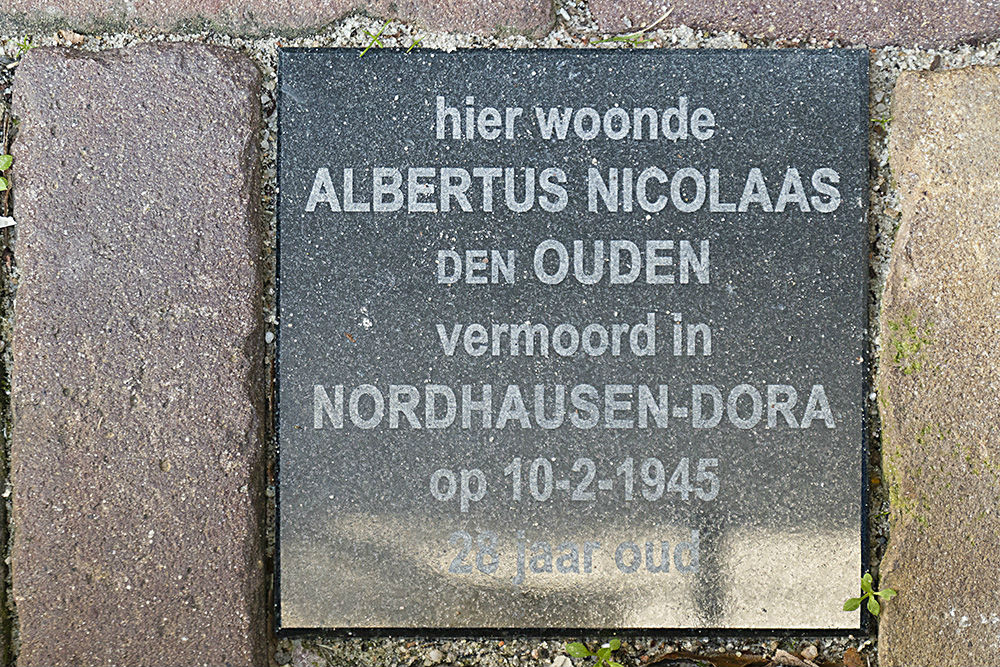 Memorial Stone Breestraat 80 #1