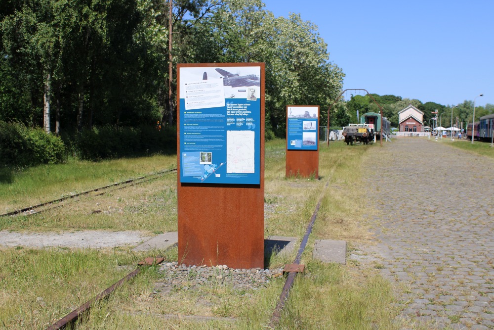 Information Board Lancaster III LM580 DX-L	 #1