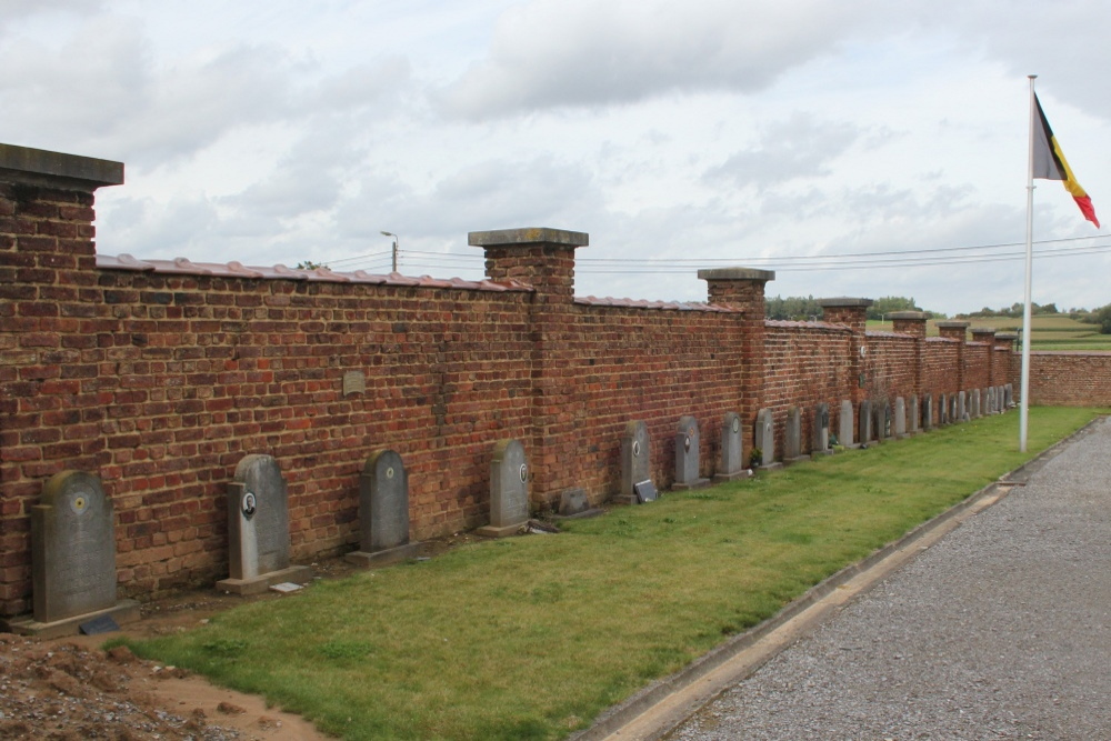 Belgian Graves Veterans Outgaarden #1