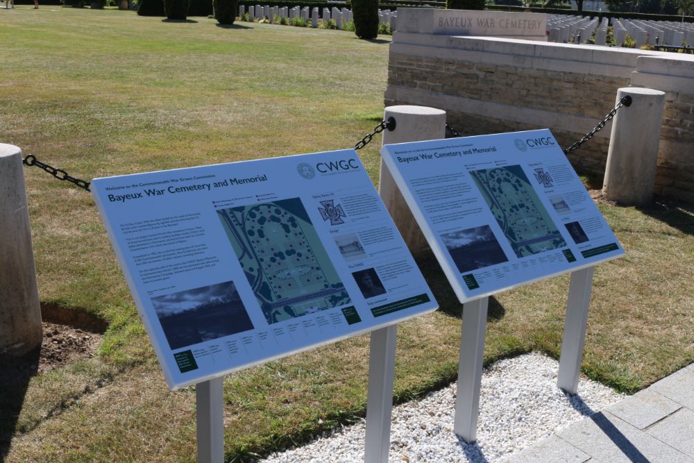 Commonwealth War Cemetery Bayeux #4