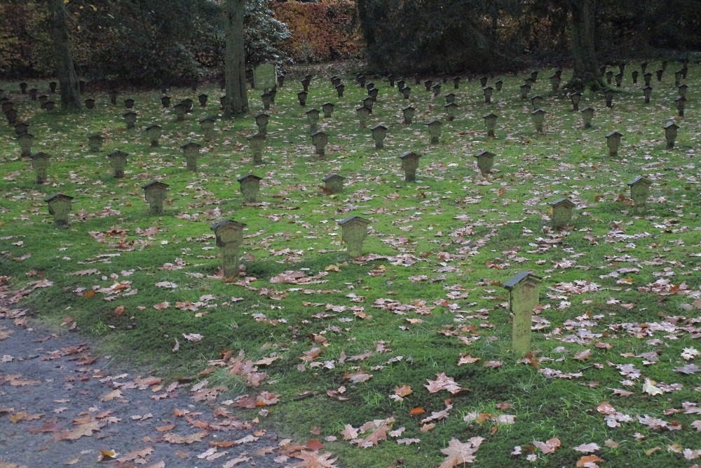 Graves Belgian Refugees Nunspeet #4