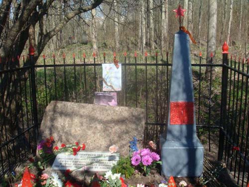 Collective Grave Soviet Soldiers St. Petersburg-Uritsk