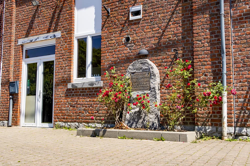Monument Oorlogsslachtoffers Louveigné #1