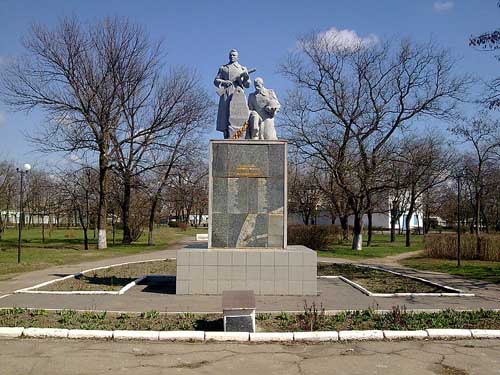 Mass Grave Soviet Soldiers Genichesk #1