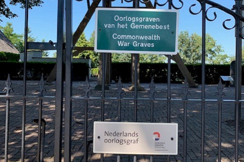 Dutch War Grave Protestant Churchyard Drachtstercompagnie #1