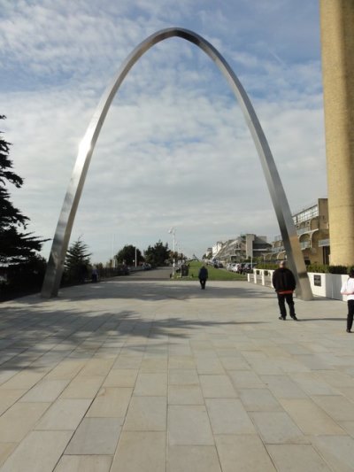 Step Short Centenary Arch #1