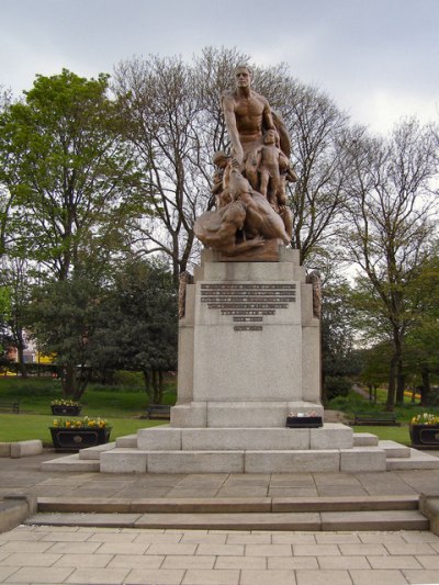 War Memorial Crompton