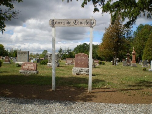 Oorlogsgraven van het Gemenebest Riverside Cemetery #1