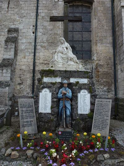 War Memorial Guarbecque #1