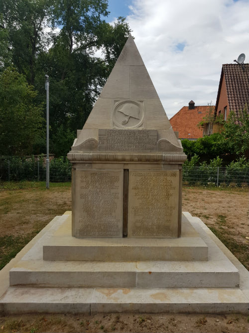 Oorlogsmonument Drakenburg #4