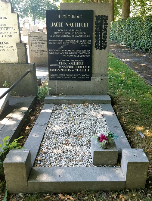 Dutch War Graves Roman Catholic Cemetery Sneek #3