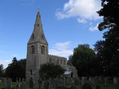 Oorlogsgraven van het Gemenebest St Peter Churchyard