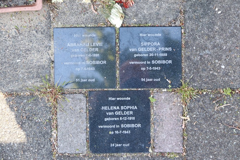 Memorial Stones Brouwerstraat 20 #1