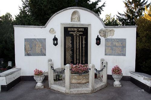 Oorlogsmonument Steinbrunn #1