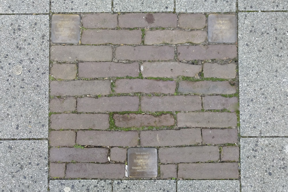 Stumbling Stones Brinkstraat 13