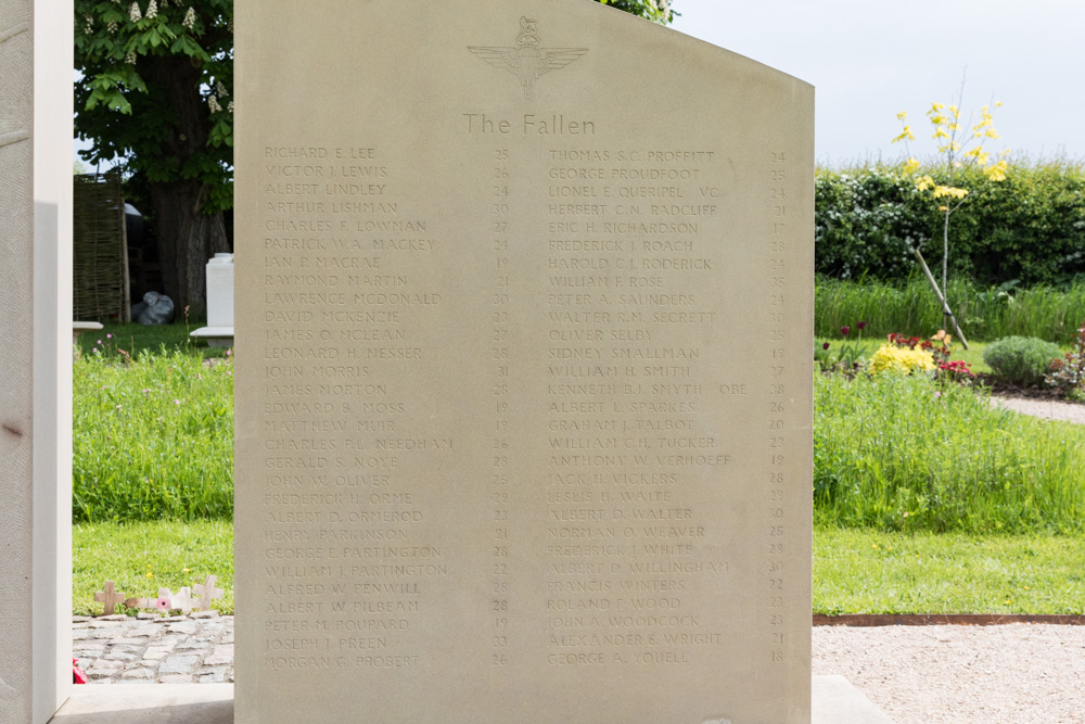 Memorial 10th Battalion Parachute Regiment #4