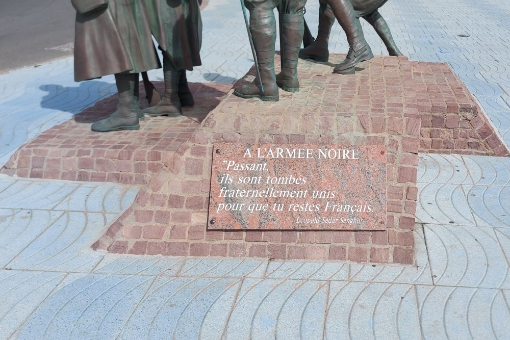 Monument African Soldier in French War Service Frjus #4