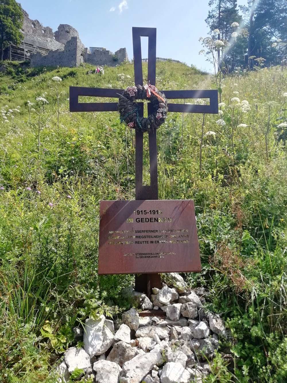 Oorlogsmonument Reutte #2