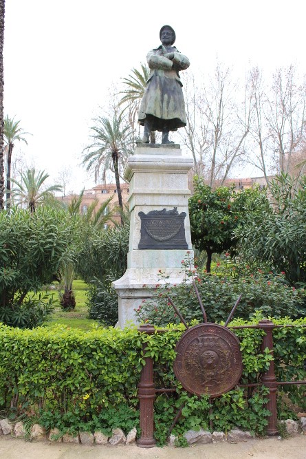 Monument Gaetano Bucceri, Villa Bonanno Park Palermo #2