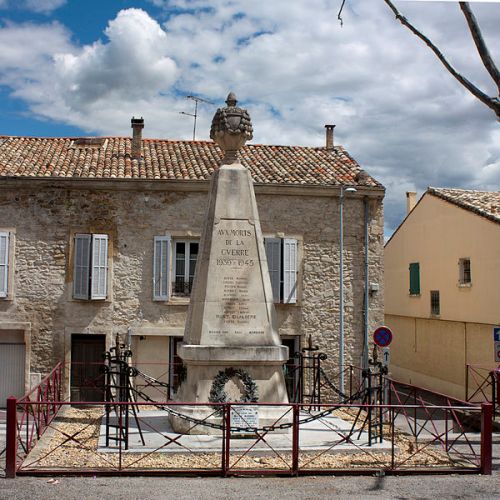 War Memorial Calvisson