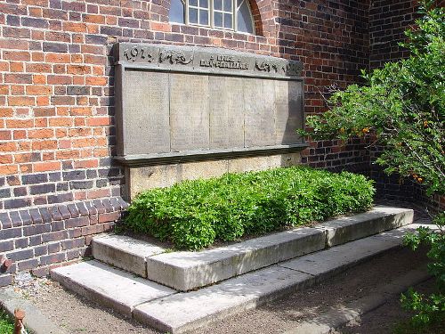 War Memorial Dommitzsch #1