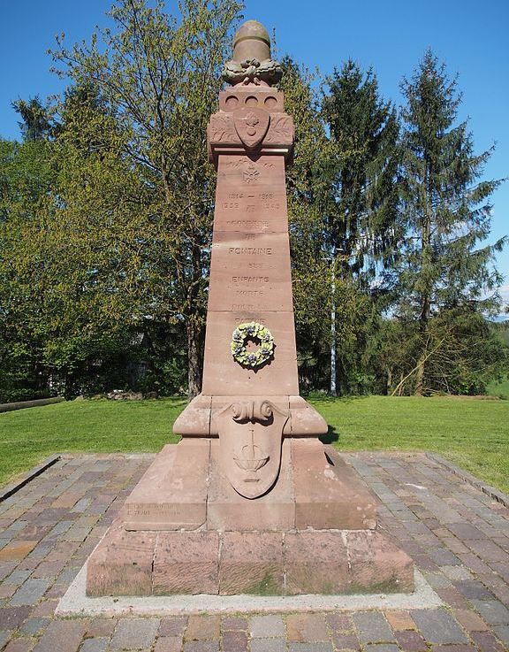 War Memorial Fontaine #1