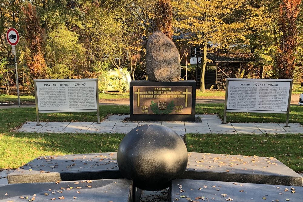 Oorlogsmonument Gronau #2