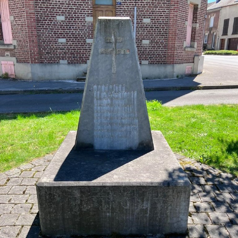 Verzetsstrijdersmonument Haybes #2