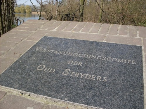 Monument Oudstrijders Ieper #2