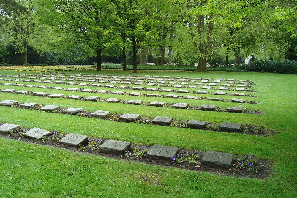 Poolse Oorlogsgraven Begraafplaats Friedhof Ohlsdorf Hamburg #2