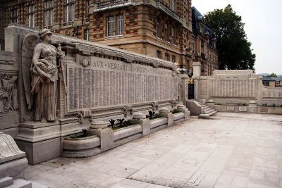 War Memorial Versailles #2